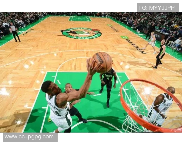 神射手豪泽创凯尔特人历史新纪录单场三分球命中数突破十个